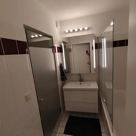 Julian's Flat Ruhig Und Zentral Kongress-graz アパート